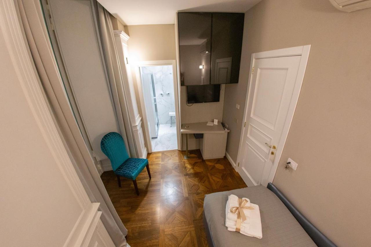 Leone Camere D'Autore - Chiaia Napoli Eksteriør billede